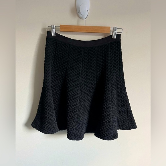 Rebecca Taylor Black Quilted Flounce Zip Up Mini Skirt Size 6 EUC - Picture 1 of 10
